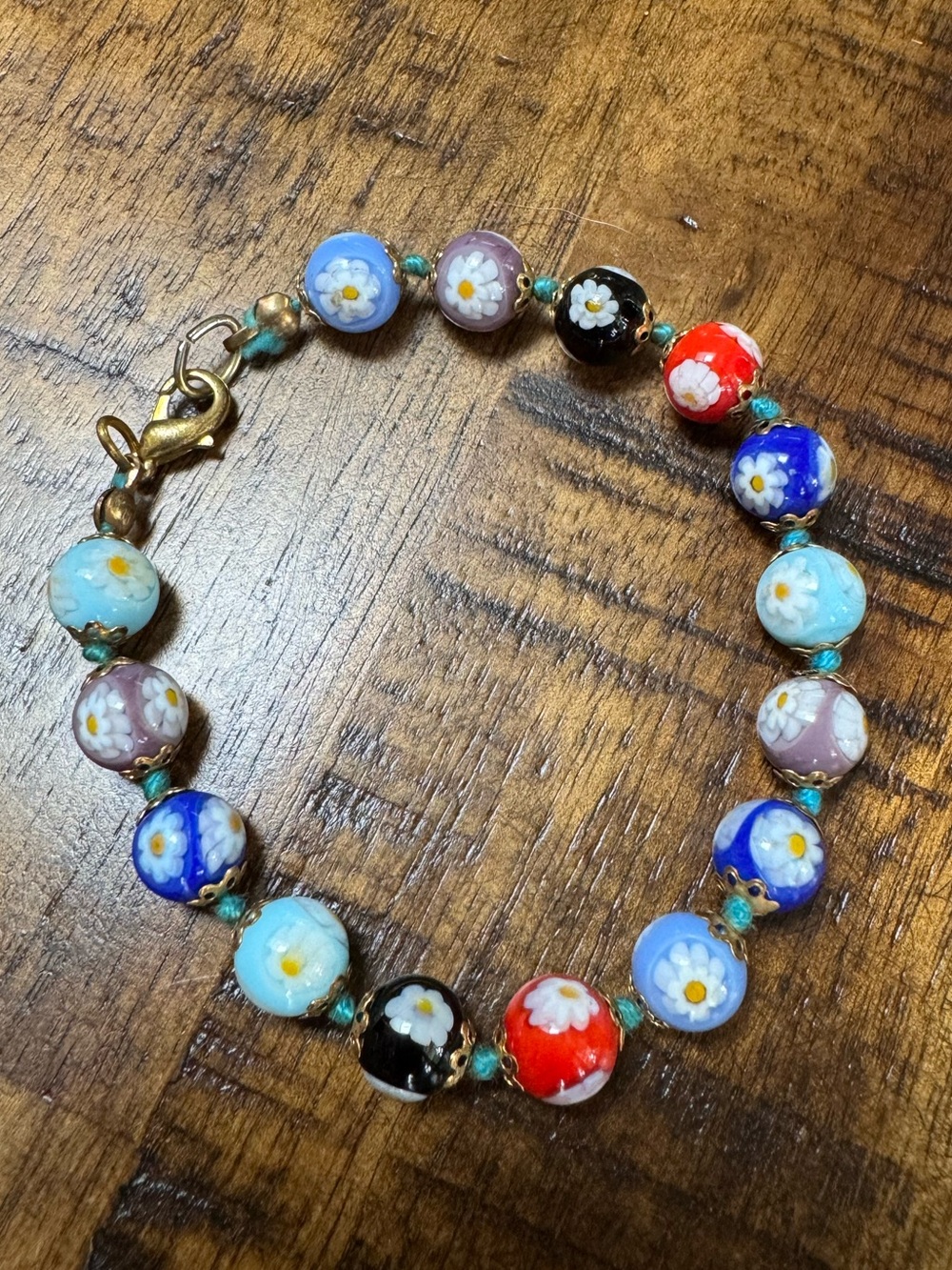 Glass Floral Beaded Bracelet - Multicolor